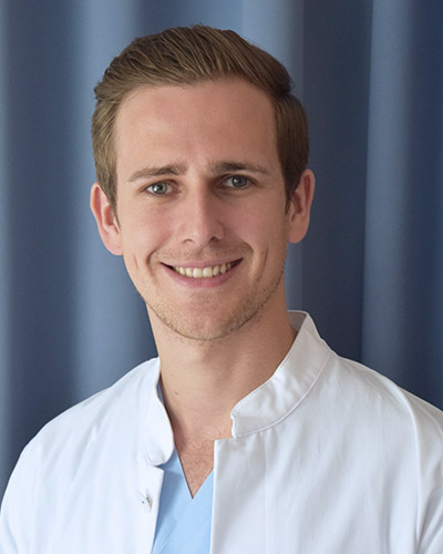 Dr. Alexander Zastera